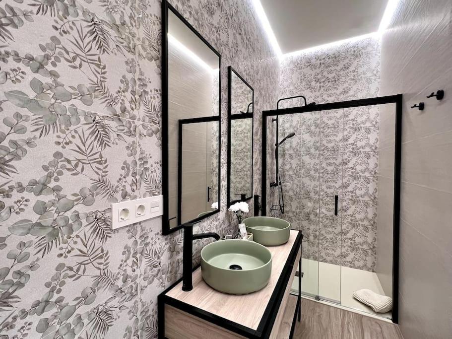 Auxiliadora Luxury * Sevilla